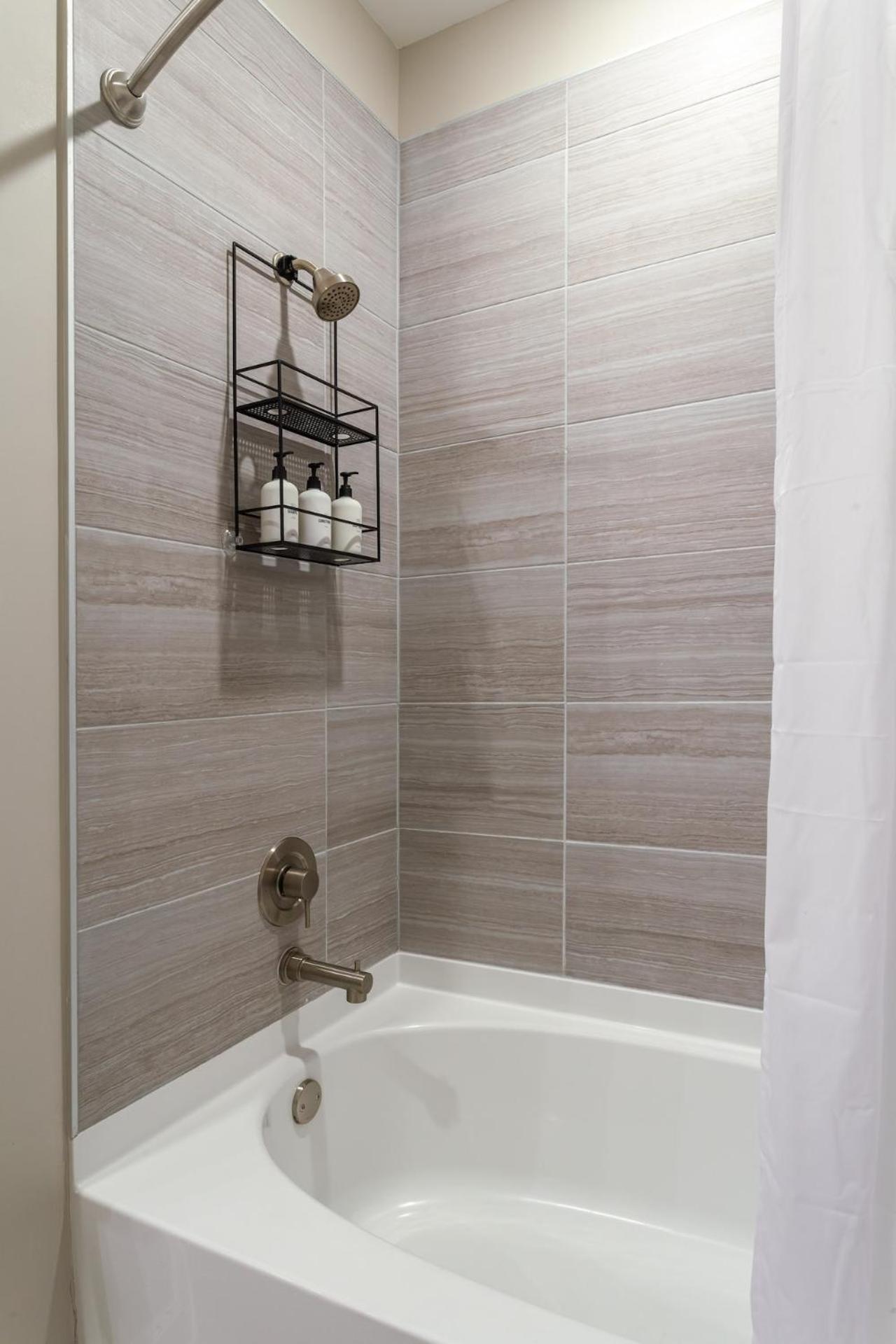 Kasa Freemorewest Charlotte Room photo
